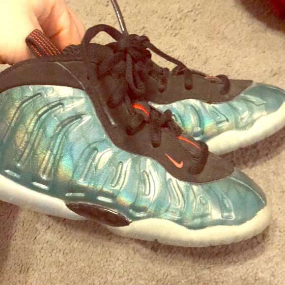 toddler nike foams